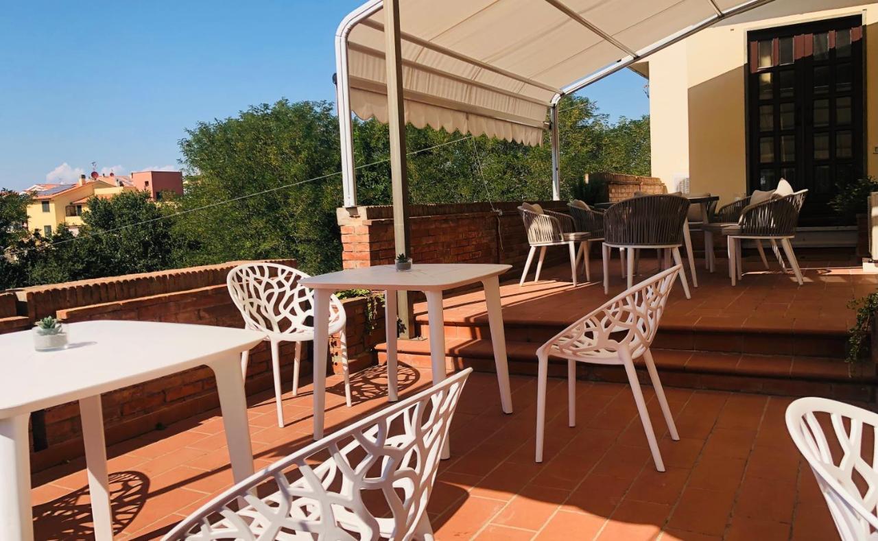 Villa Lavinia B&B Montescudaio Exterior foto