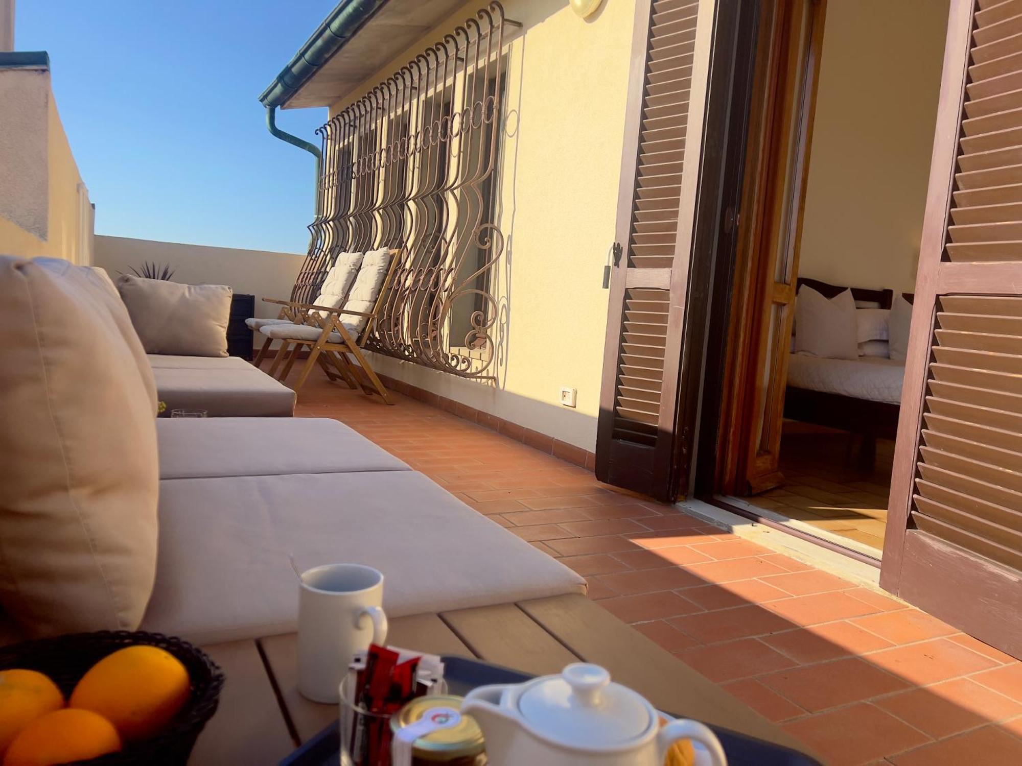 Villa Lavinia B&B Montescudaio Exterior foto